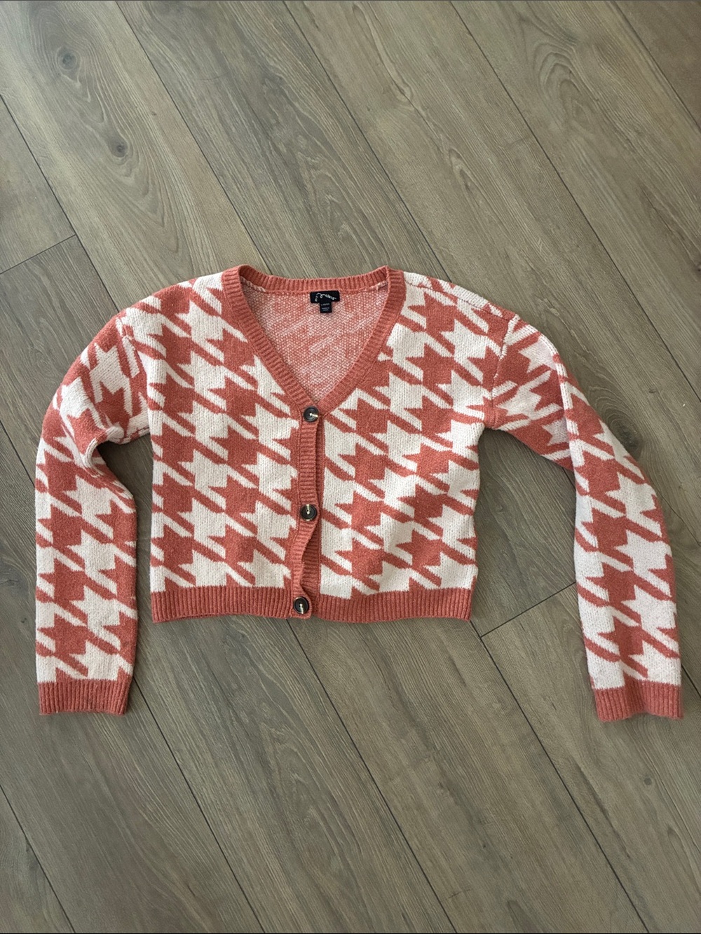 art class Coral & Cream Houndstooth Cropped Cardigan kids size L/10-12